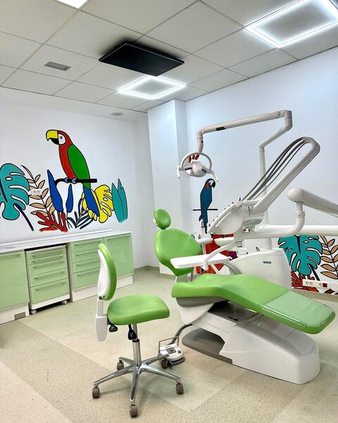 Eda Dent - Clinica stomatologica copii, adolescenti si adulti